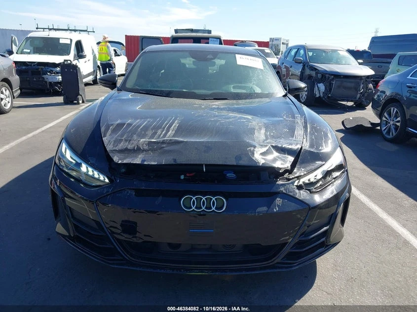 Audi E-Tron GT Prestige Quattro, снимка 12 - Автомобили и джипове - 56618832