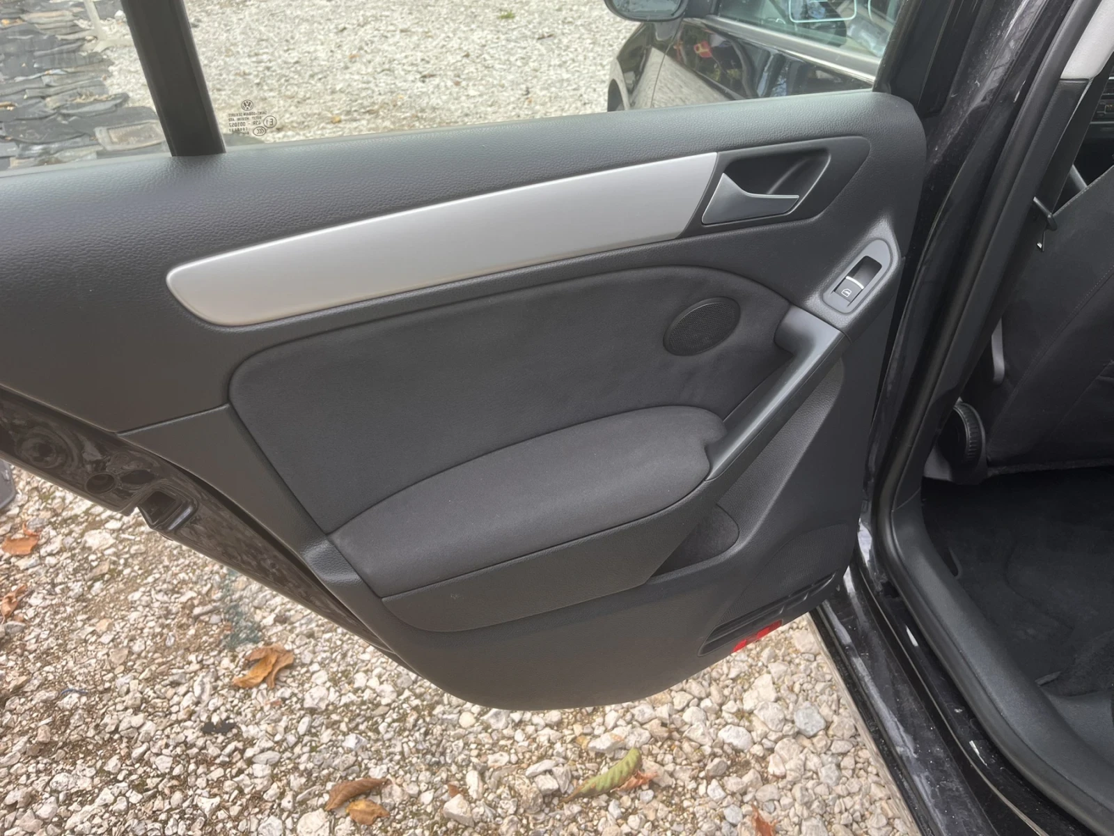 VW Golf 1.4, снимка 9 - Автомобили и джипове - 56681330