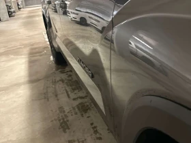 Toyota Tundra * 4x4 Crewmax Limited * CARFAX *  | Auto.bg — изображение 8