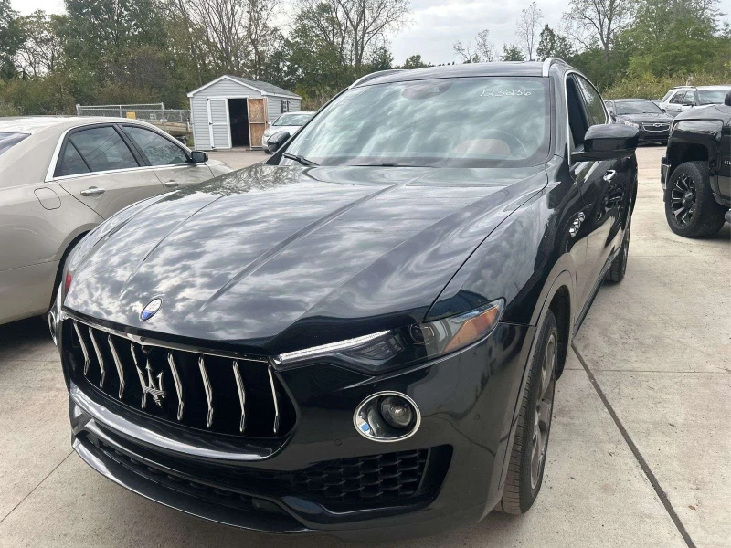 Maserati Levante, снимка 1 - Автомобили и джипове - 47632720