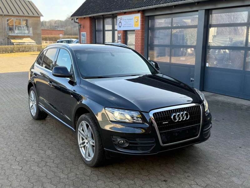 Audi Q5 3.0TDI* Quattro* S-line* Pano, снимка 2 - Автомобили и джипове - 49434829