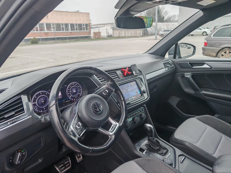 VW Tiguan, снимка 4 - Автомобили и джипове - 52859382