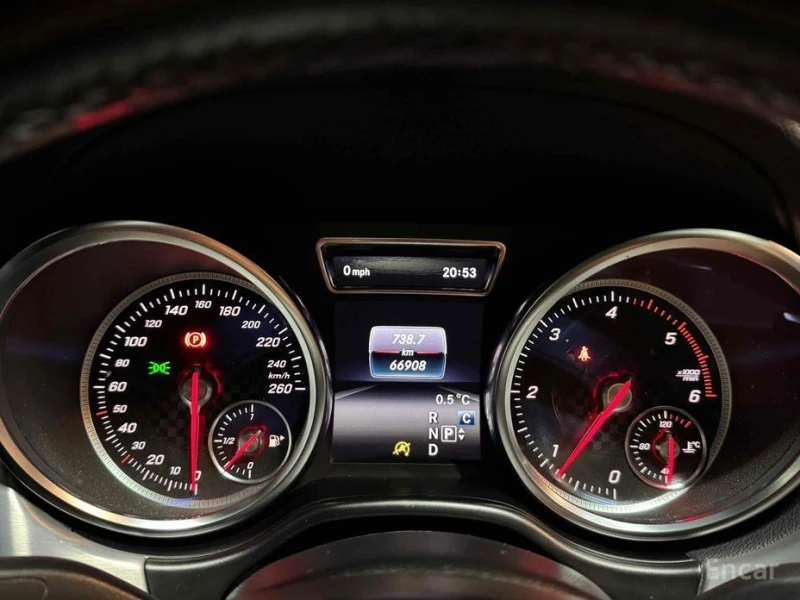 Mercedes-Benz GLE 350, снимка 7 - Автомобили и джипове - 53205383