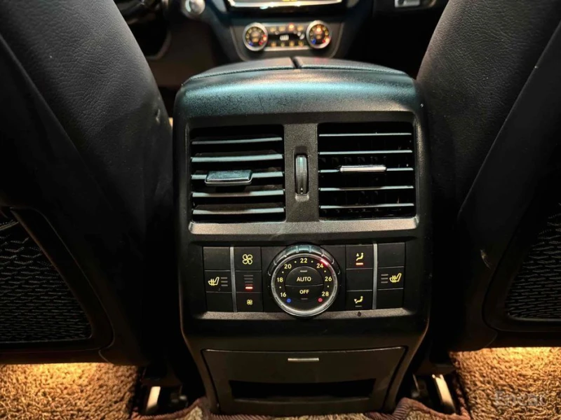 Mercedes-Benz GLE 350, снимка 13 - Автомобили и джипове - 53205383