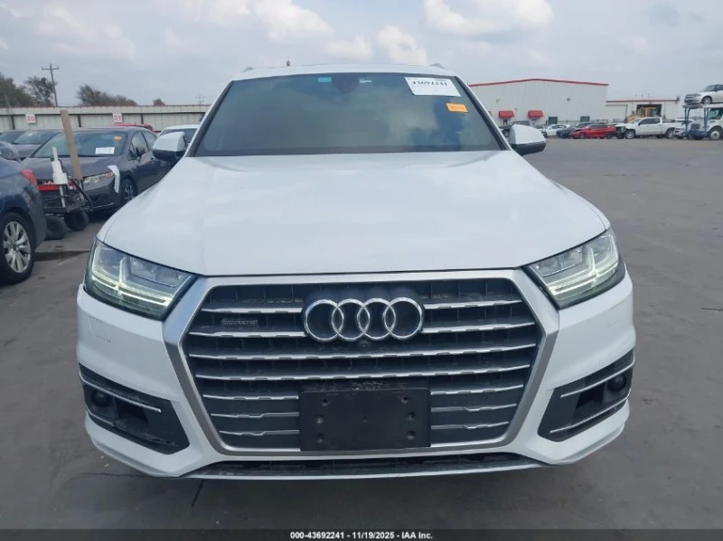 Audi Q7 3l 3.0T Premium, снимка 12 - Автомобили и джипове - 53322662