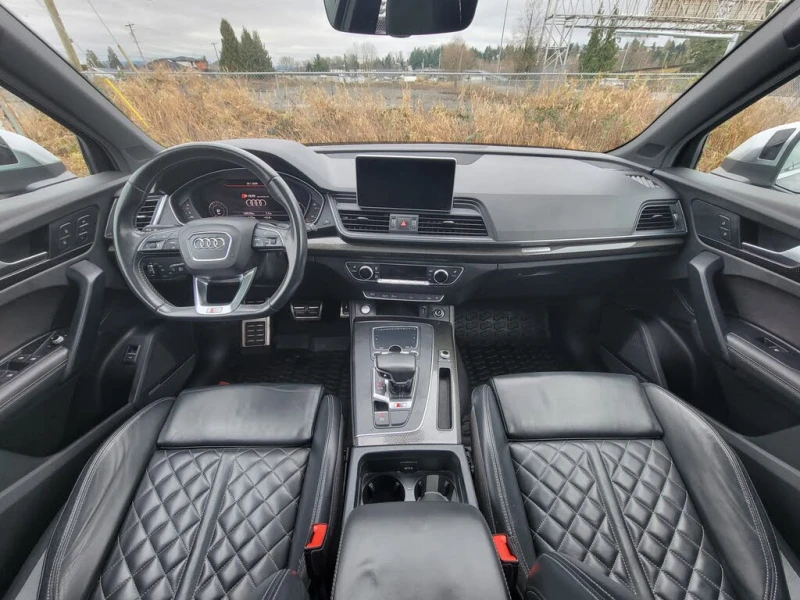 Audi SQ5 Quattro Technik* АвтоКредит* (ЦЕНА ДО БЪЛГАРИЯ), снимка 12 - Автомобили и джипове - 53458139
