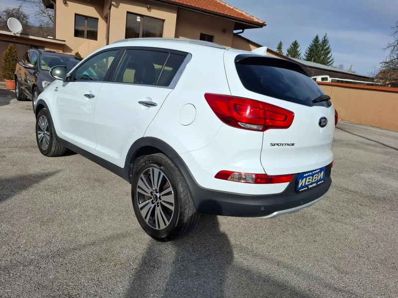 Kia Sportage 2.0 CRDI REBEL, снимка 16 - Автомобили и джипове - 53537252