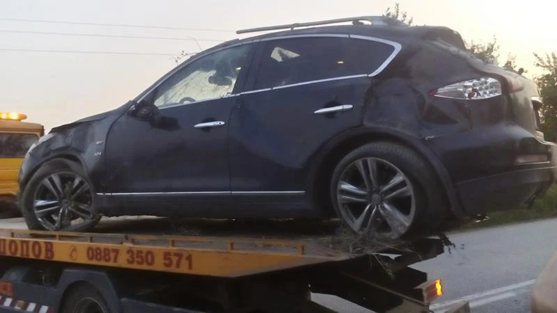 Infiniti QX50, снимка 2 - Автомобили и джипове - 46816111