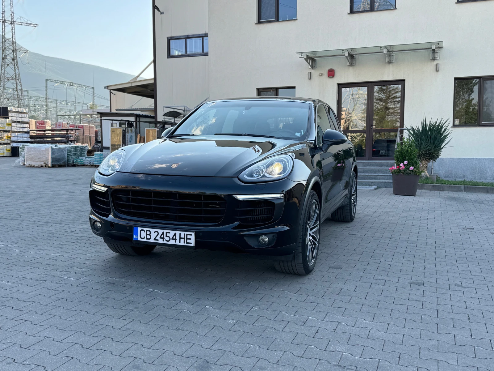 Porsche Cayenne 3.0D  FACELIFT  - [1] 