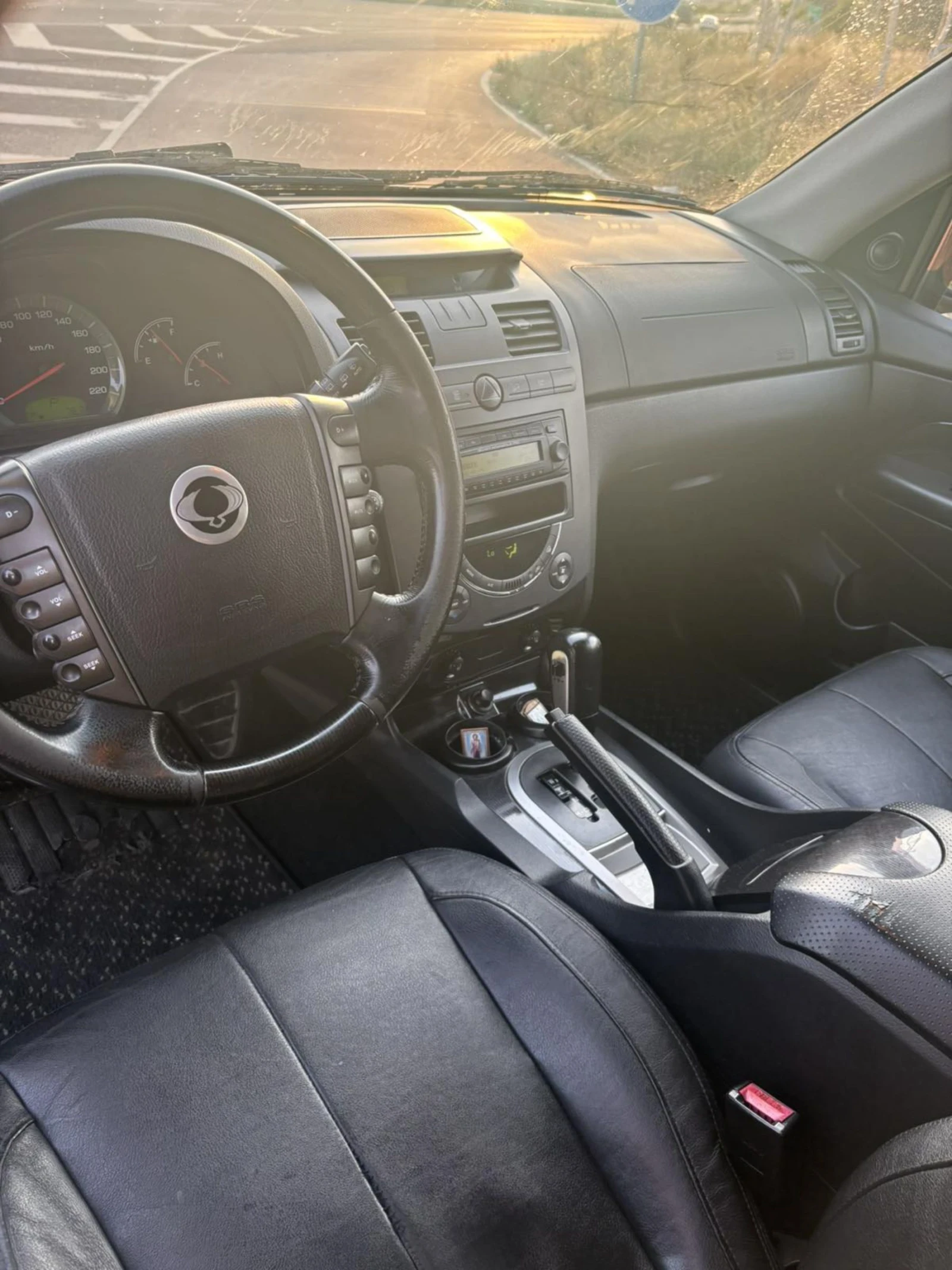 SsangYong Rexton 2.7, 162 коня - изображение 5