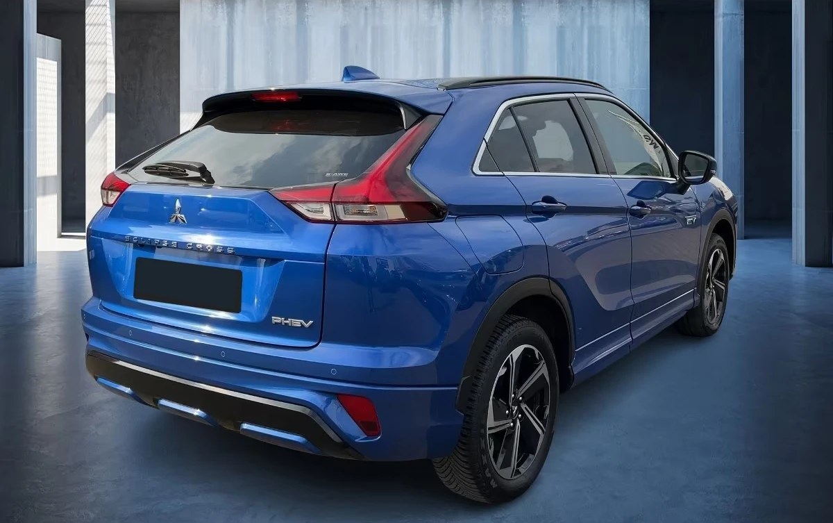 Mitsubishi Eclipse Cross 2.4 Plug-In Хибрид/360/188 к.с./4x4 - изображение 3