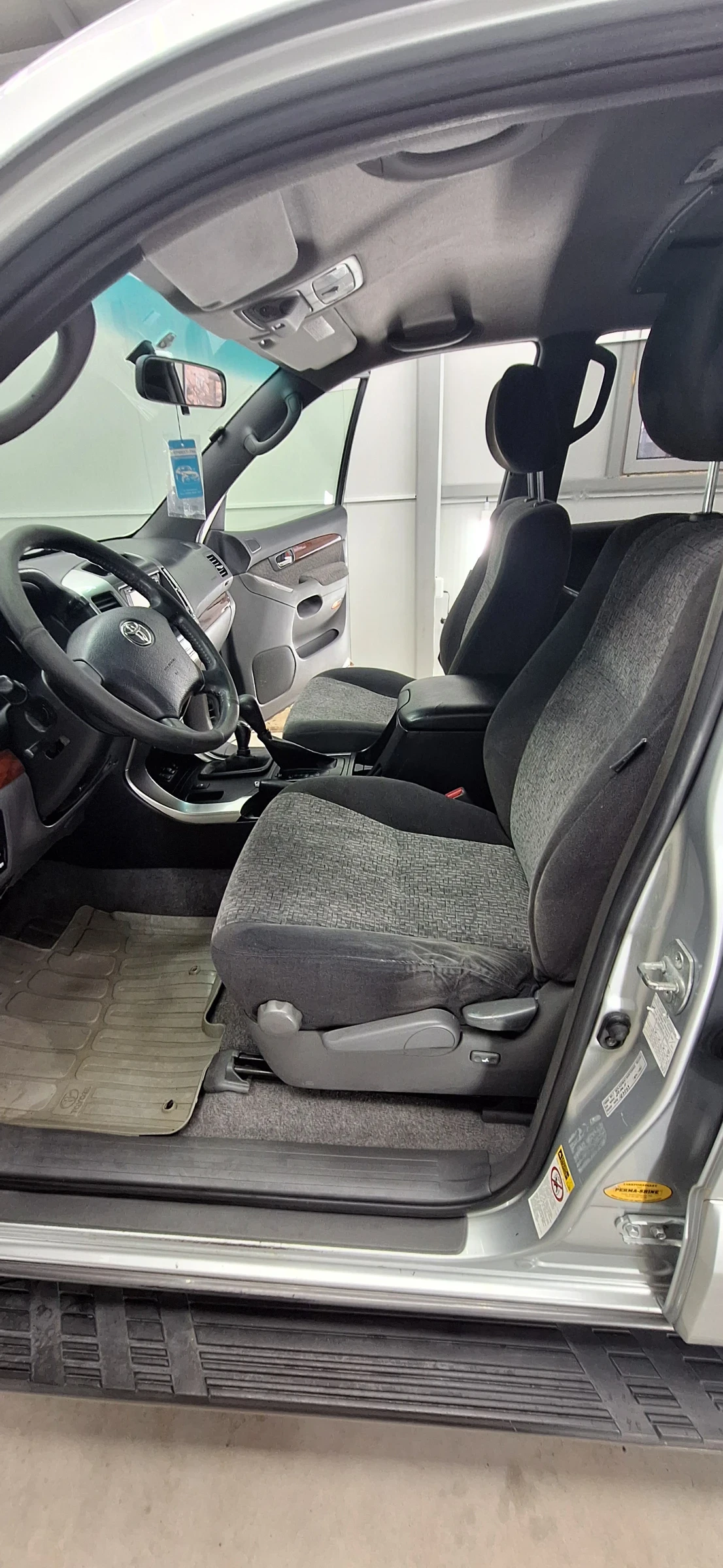 Toyota Land cruiser, снимка 8 - Автомобили и джипове - 53745708