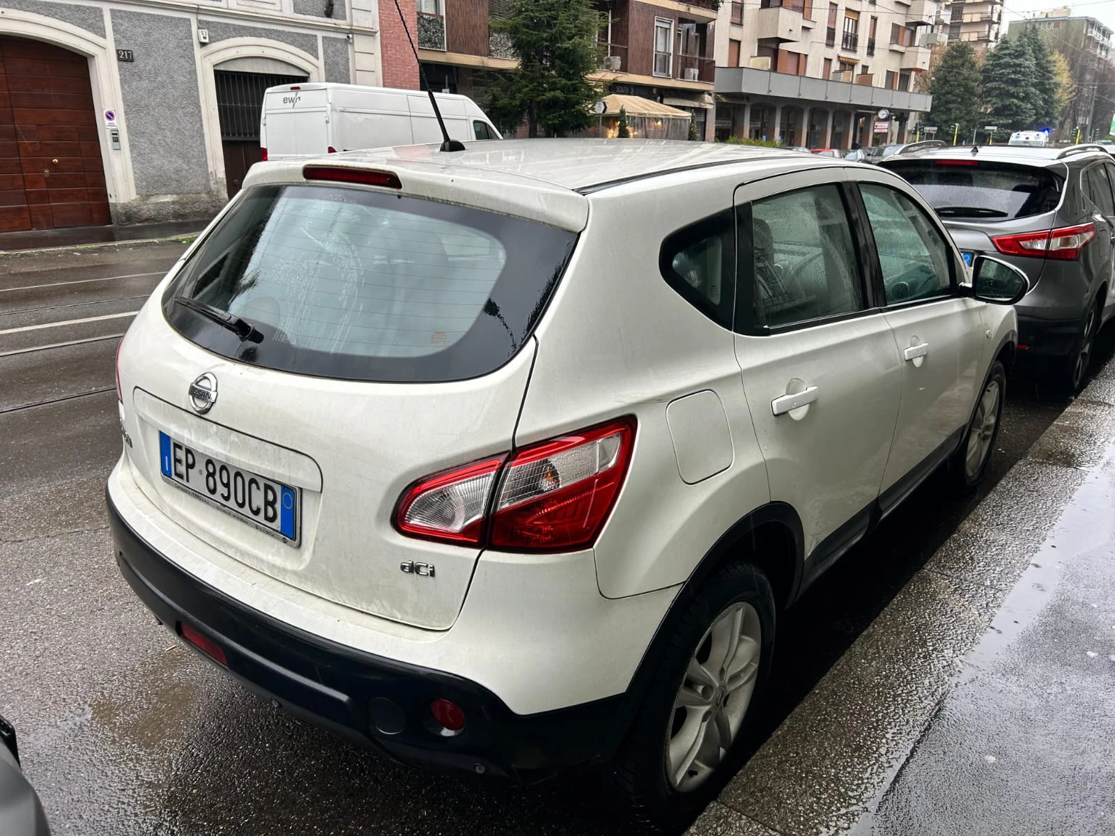 Nissan Qashqai 1.5 dci 97 000km, снимка 3 - Автомобили и джипове - 54494728