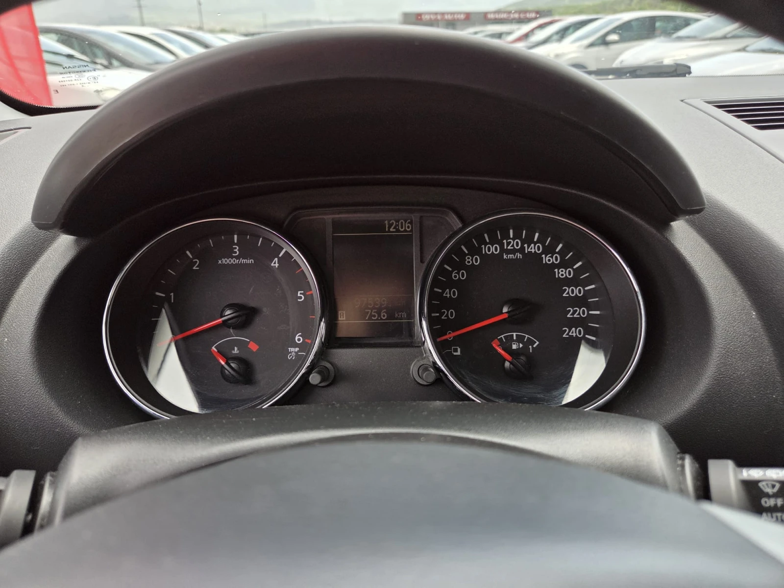 Nissan Qashqai 1.5 dci 97 000km | Mobile.bg � ����������� 12