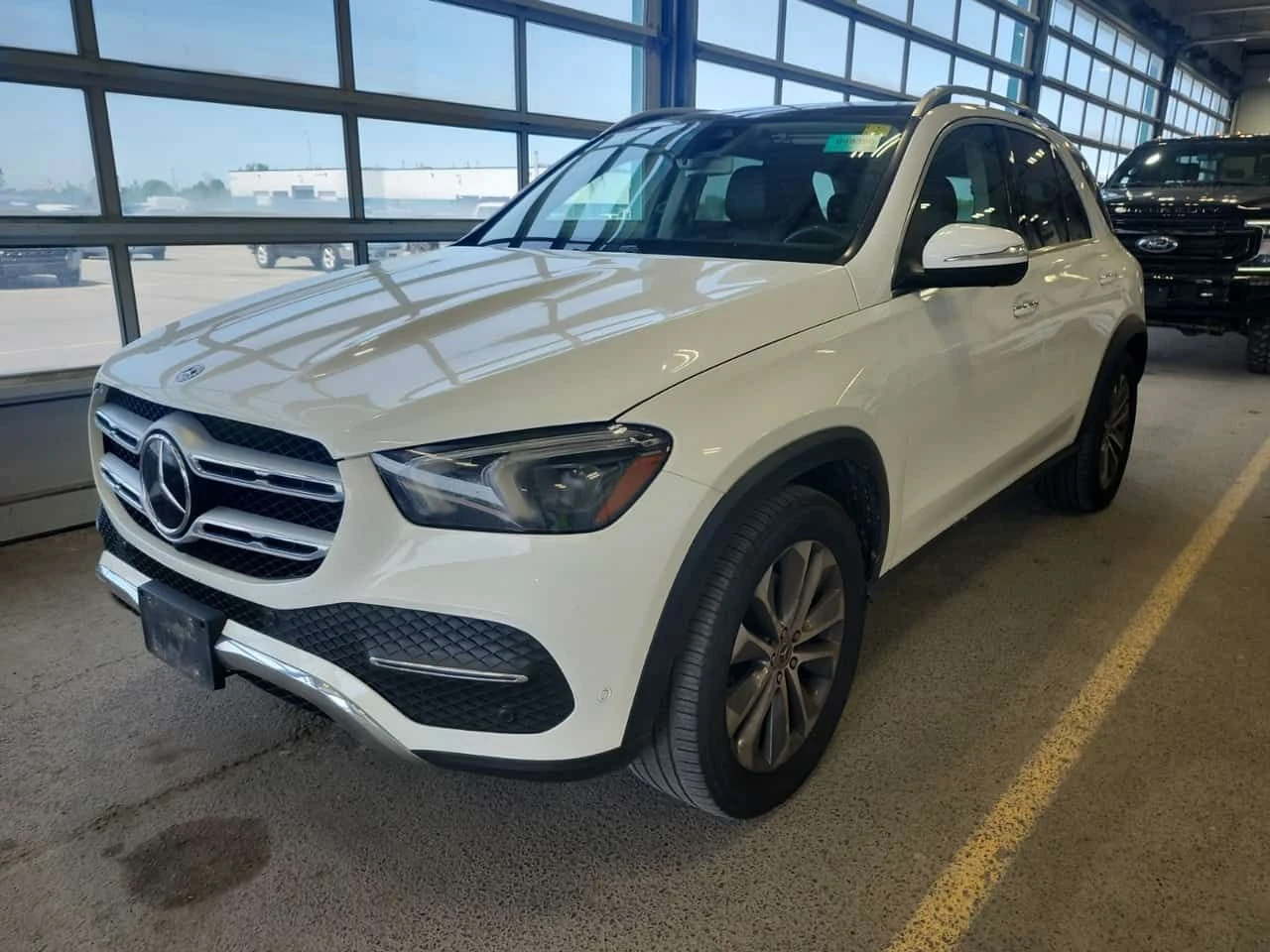 Mercedes-Benz GLE 350 BURMESTER * PANO * KEYLESS *  ПОДГРЕВИ * CARFAX