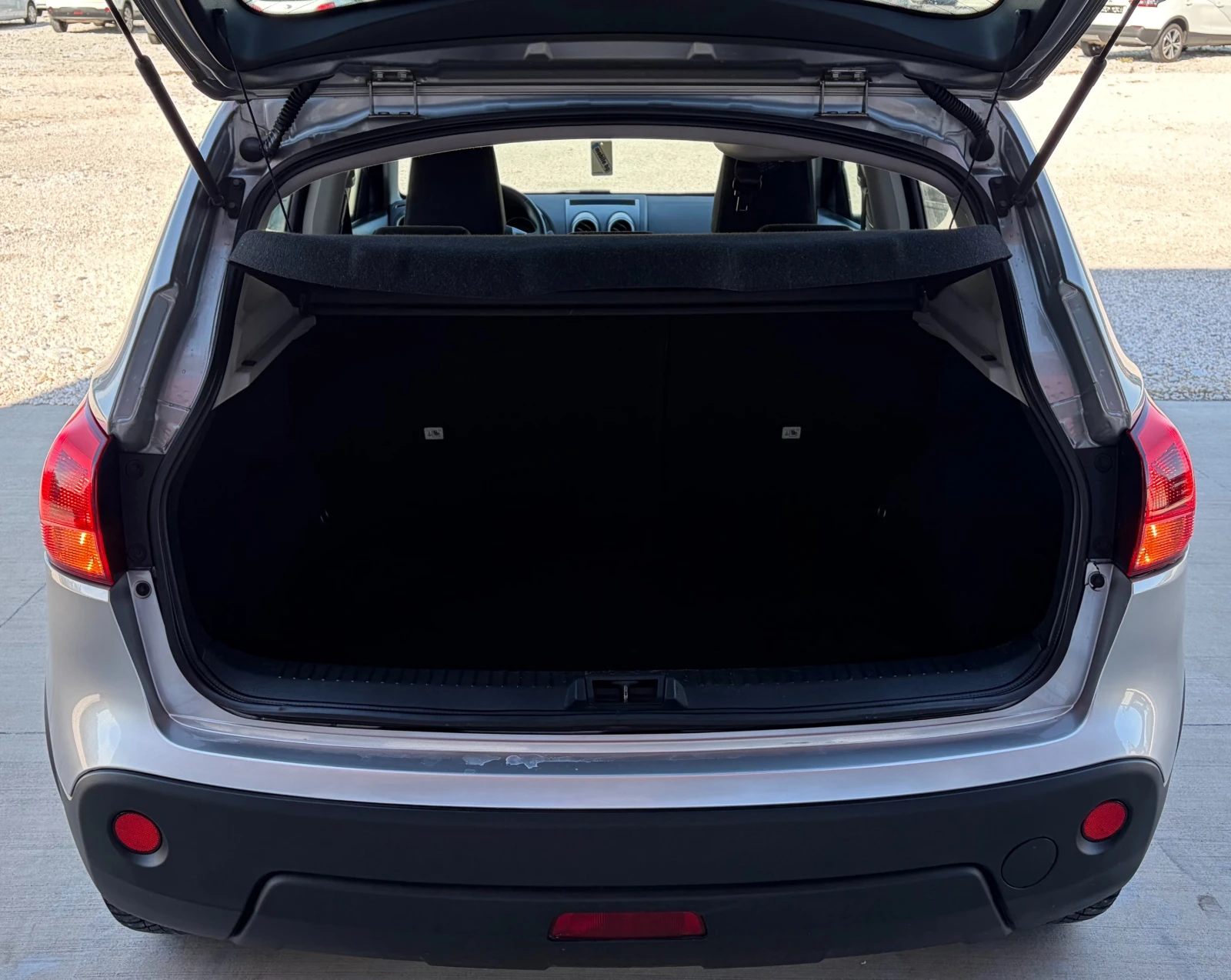 Nissan Qashqai 1.5 dCi  | Mobile.bg � ����������� 10