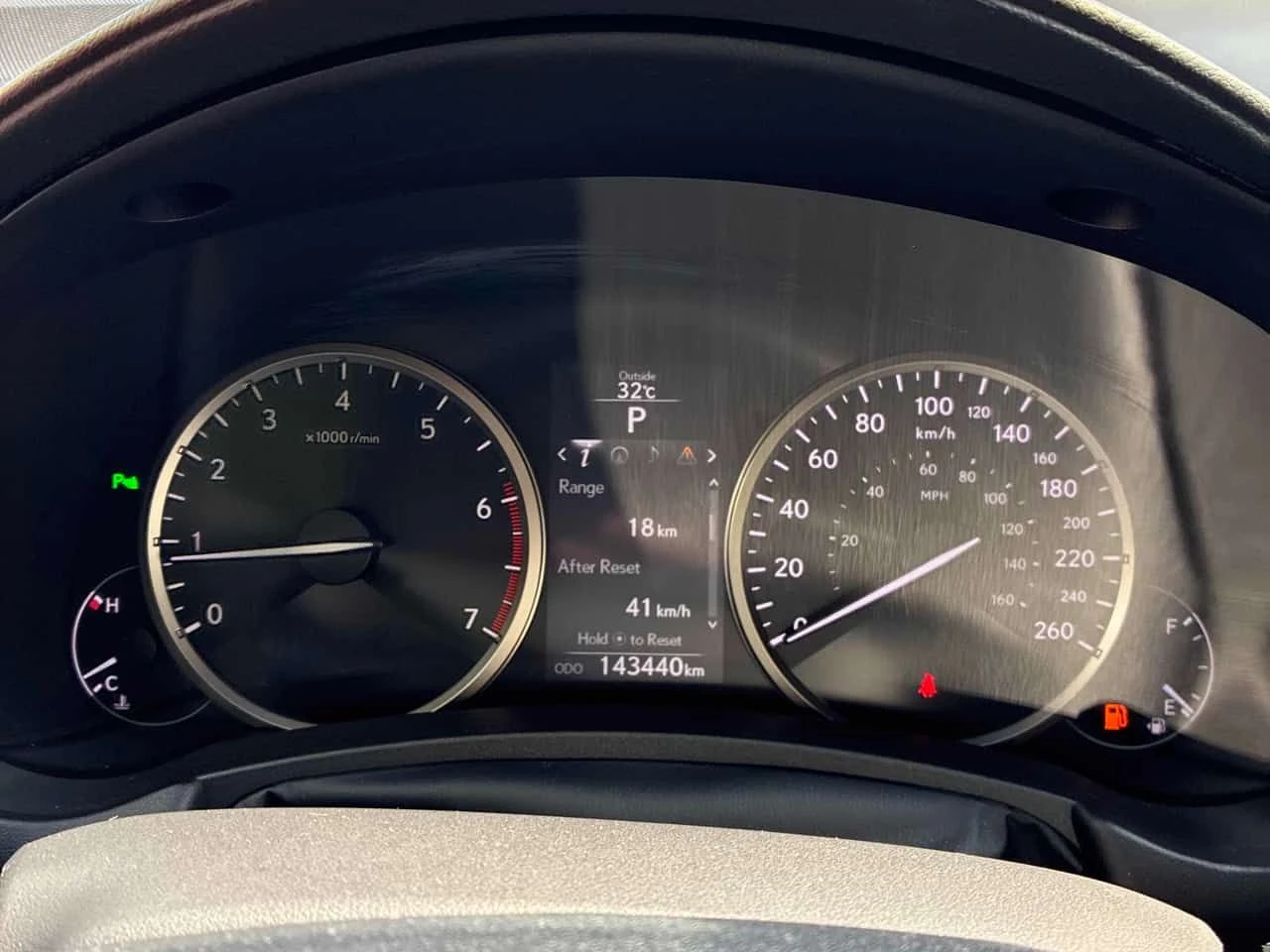 Lexus NX 200t * AWD 4dr * АВТОКРЕДИТ БЕЗ ПЪРВОНАЧАЛНА ВНОСКА* , снимка 8 - Автомобили и джипове - 55615057