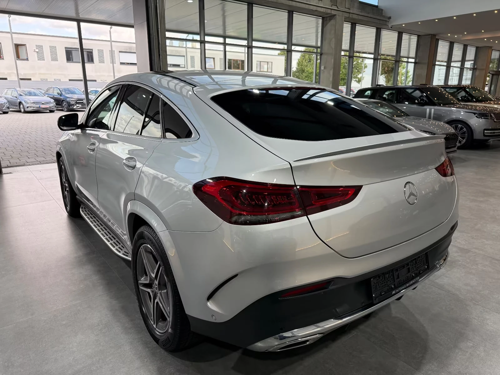 Mercedes-Benz GLE 350 d Coupe 4Matic / AMG / 360 , снимка 6 - Автомобили и джипове - 55751350