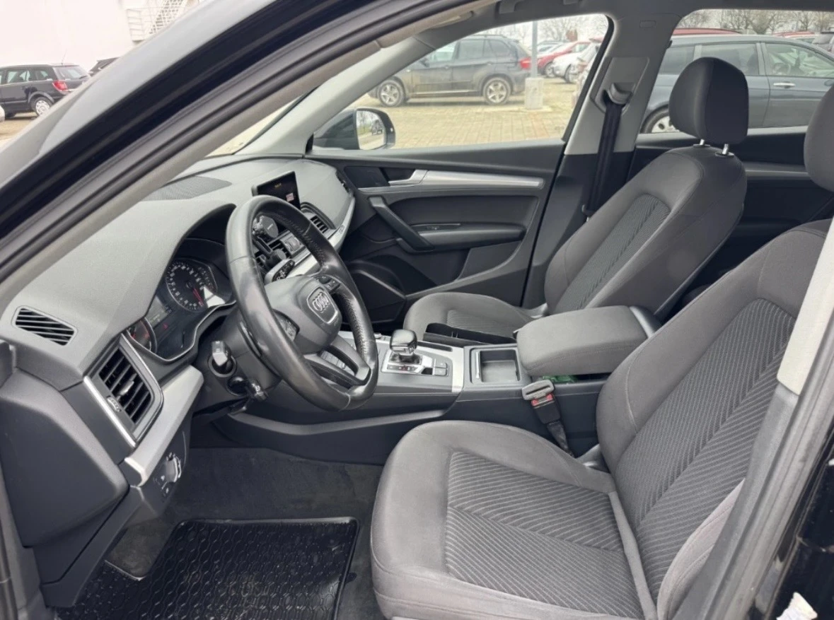 Audi Q5, снимка 10 - Автомобили и джипове - 55893071