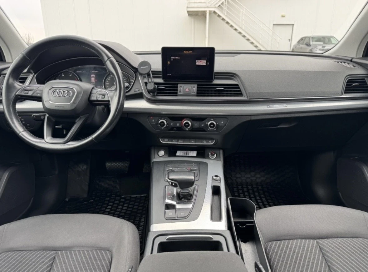 Audi Q5, снимка 9 - Автомобили и джипове - 55893071