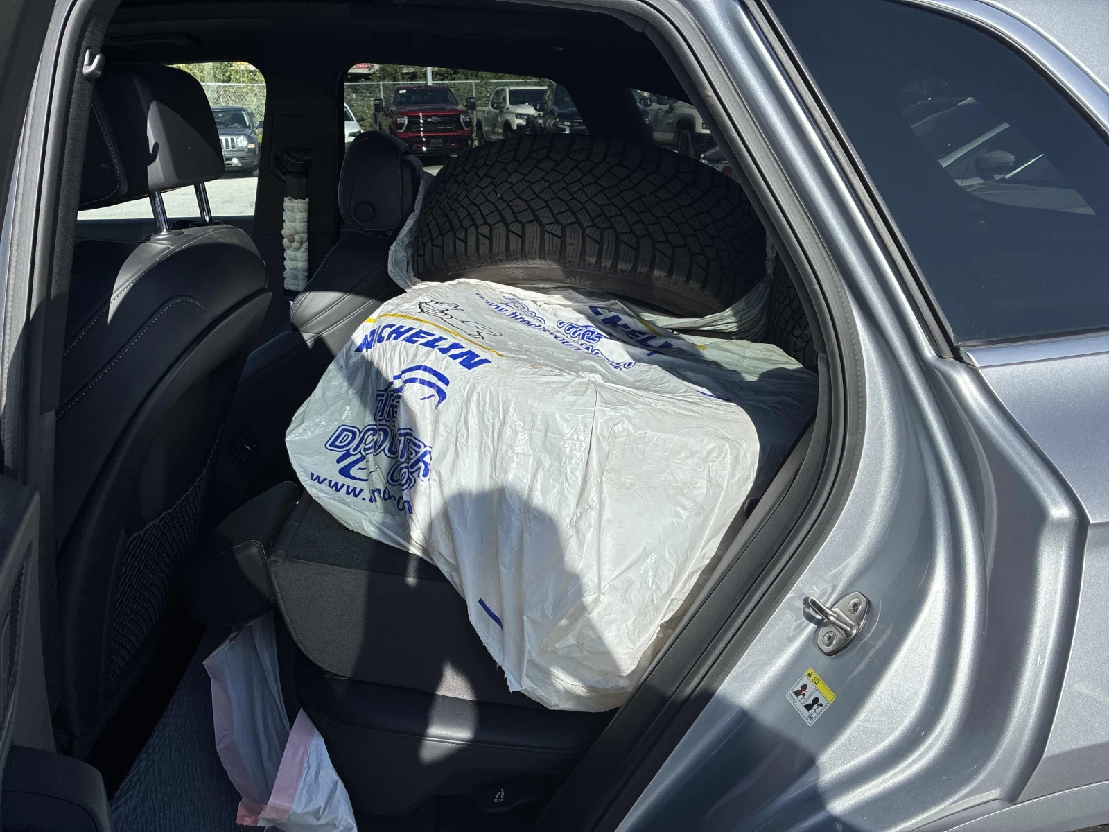 Audi SQ5 Technik / 360 / Dis / Hud / B&O / Carfax, снимка 11 - Автомобили и джипове - 56047583