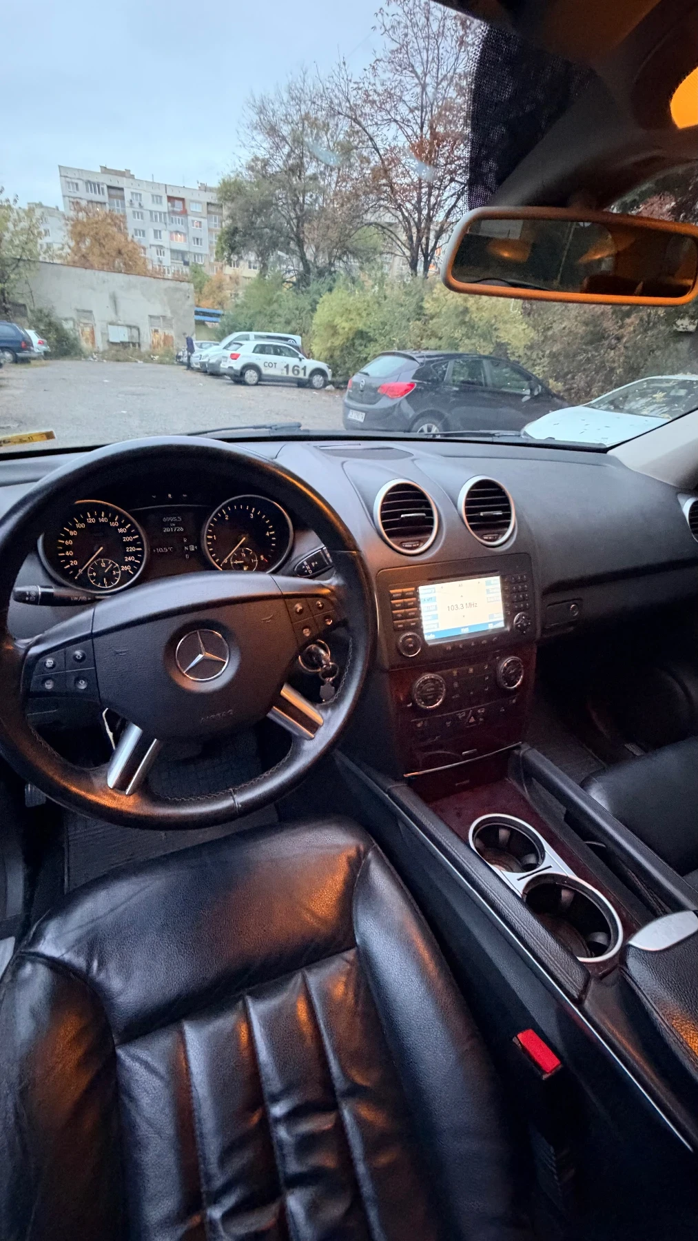 Mercedes-Benz ML 320, снимка 11 - Автомобили и джипове - 56740387