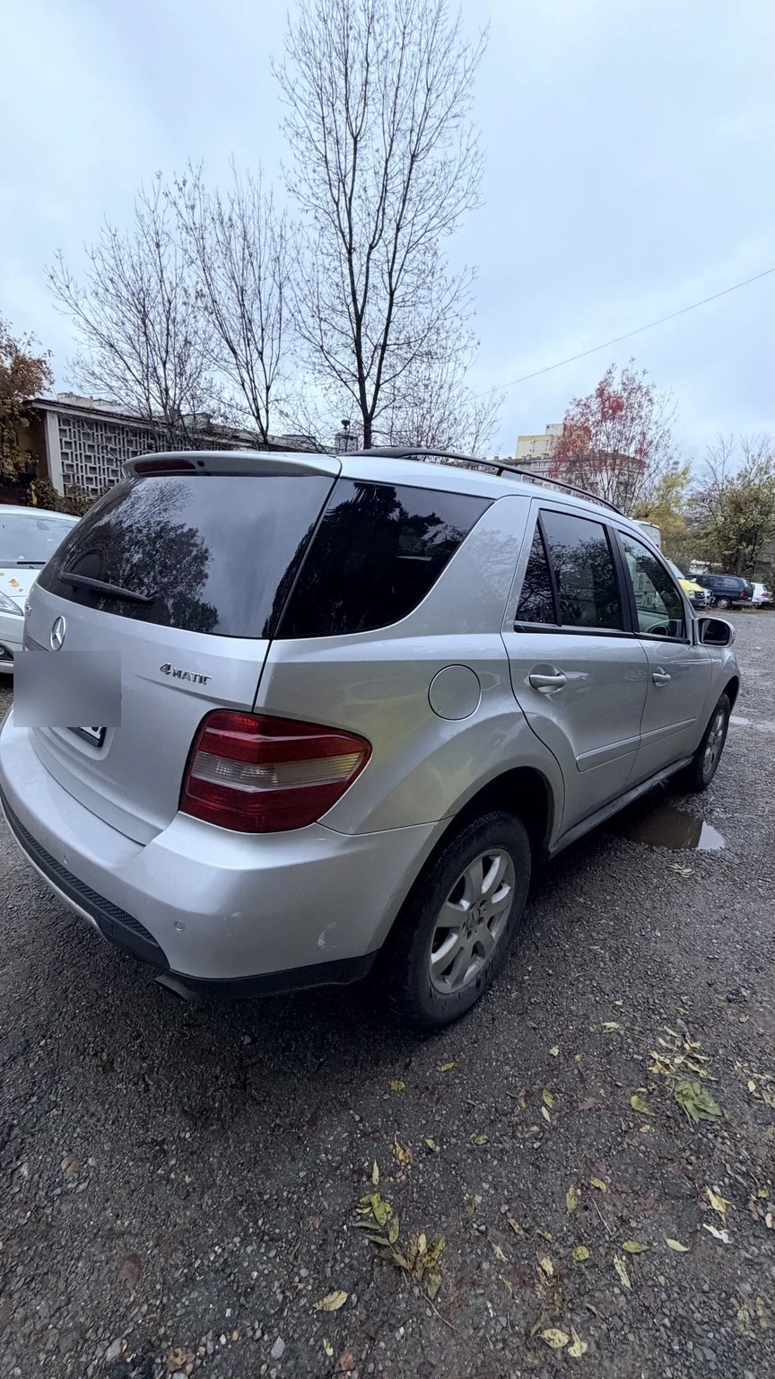 Mercedes-Benz ML 320, снимка 3 - Автомобили и джипове - 56740387