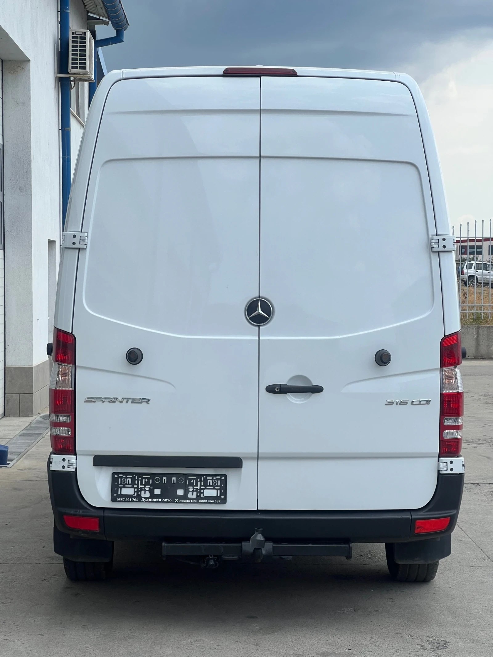 Mercedes-Benz Sprinter L2H2 / 316 / Климатроник / Две странични врати - изображение 6