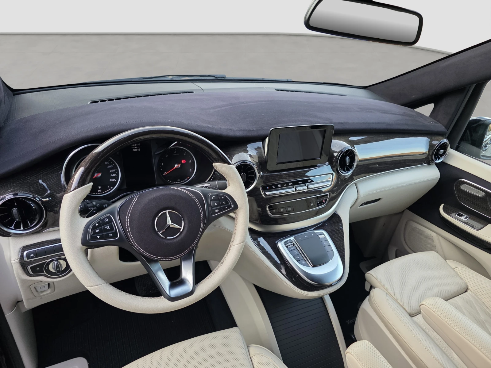 Mercedes-Benz V 220 MAYBACH, снимка 11 - Бусове и автобуси - 53715332