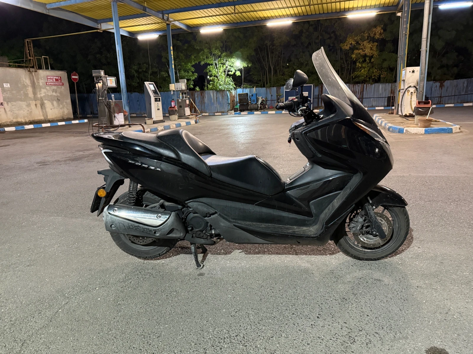 Honda Forza, снимка 2 - Мотоциклети и мототехника - 55630892