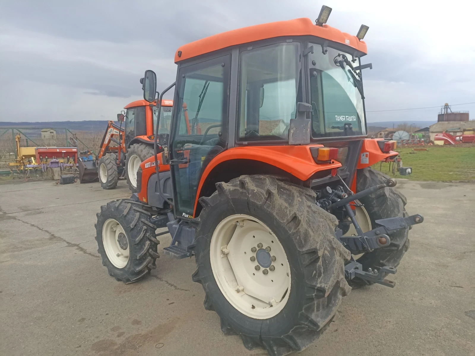 Трактор Kioti DK 551 - изображение 7