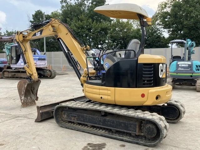 Багер Cat 304 / ПЕРФЕКТЕН / ОЧАКВАН ВНОС - изображение 4