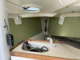 Ветроходна лодка Carroll Marine 1D35, снимка 13 - Воден транспорт - 53408559