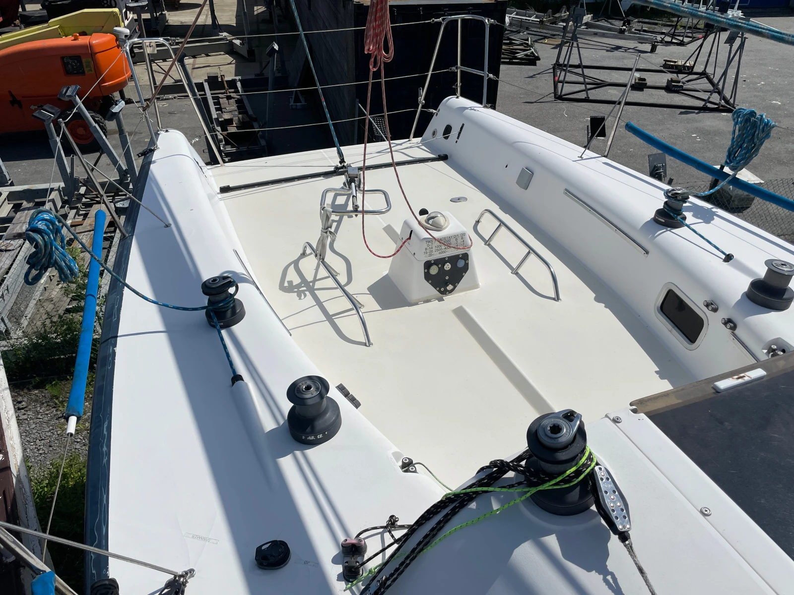 Ветроходна лодка Carroll Marine 1D35 - изображение 10