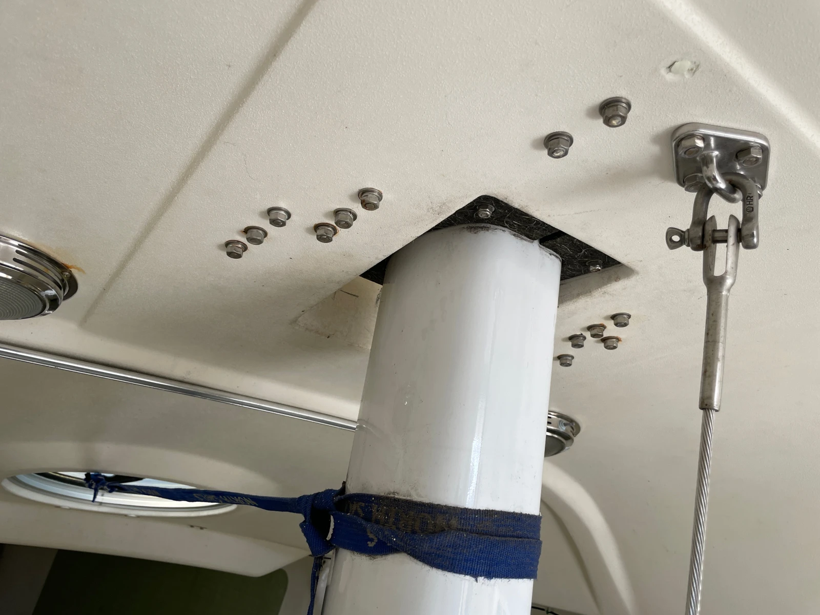 ���������� ����� Carroll Marine 1D35 | Mobile.bg � ����������� 17