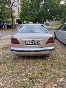 Volvo S40  - изображение 2