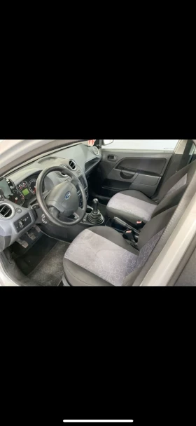 Ford Fiesta Ambiente , снимка 2