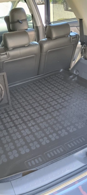 Toyota Prius ГАЗ/БЕНЗИН, снимка 13