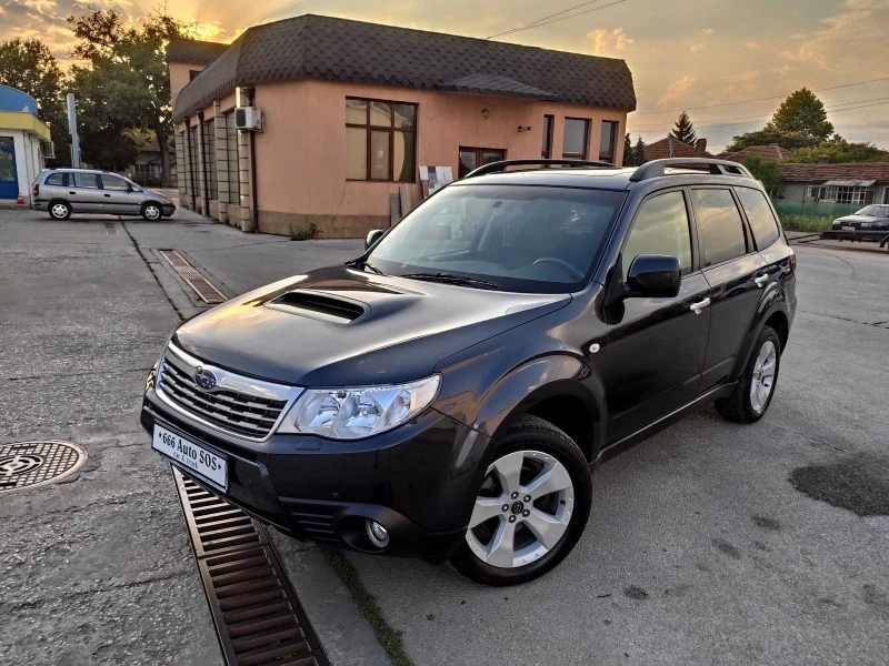 Subaru Forester 2.5 ХТ Автомат Панорама , снимка 2 - Автомобили и джипове - 47318788