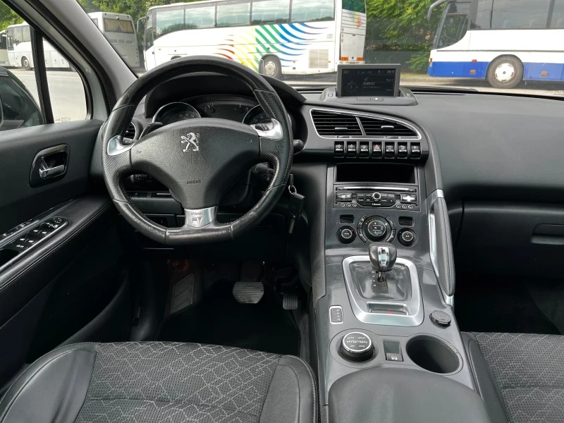 Peugeot 3008 2.0 HDI LUKS, снимка 13 - Автомобили и джипове - 42022615