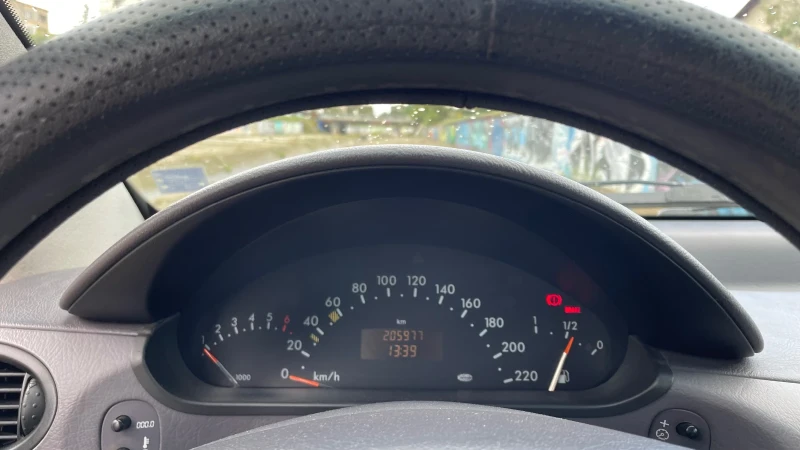 Mercedes-Benz A 160 LPG, снимка 14 - Автомобили и джипове - 47483255