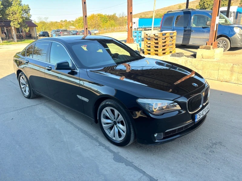 BMW 740 xDrive, снимка 1 - Автомобили и джипове - 47587657