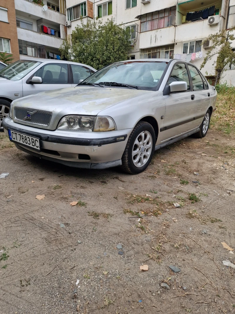 Volvo S40, снимка 3 - Автомобили и джипове - 47825113