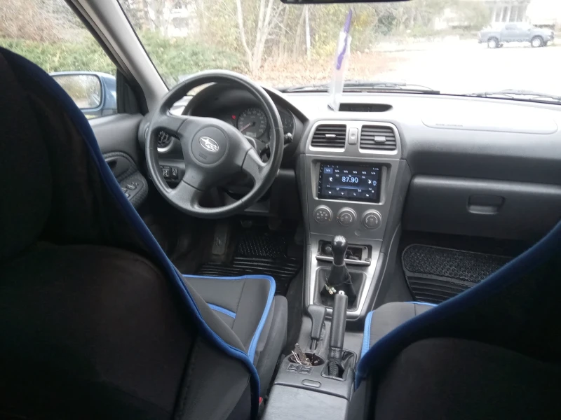 Subaru Impreza 2.0-150кс с газ., снимка 13 - Автомобили и джипове - 47943801