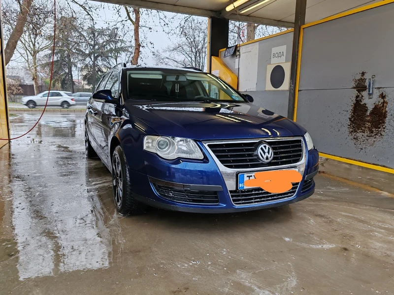 VW Passat, снимка 1 - Автомобили и джипове - 48425552