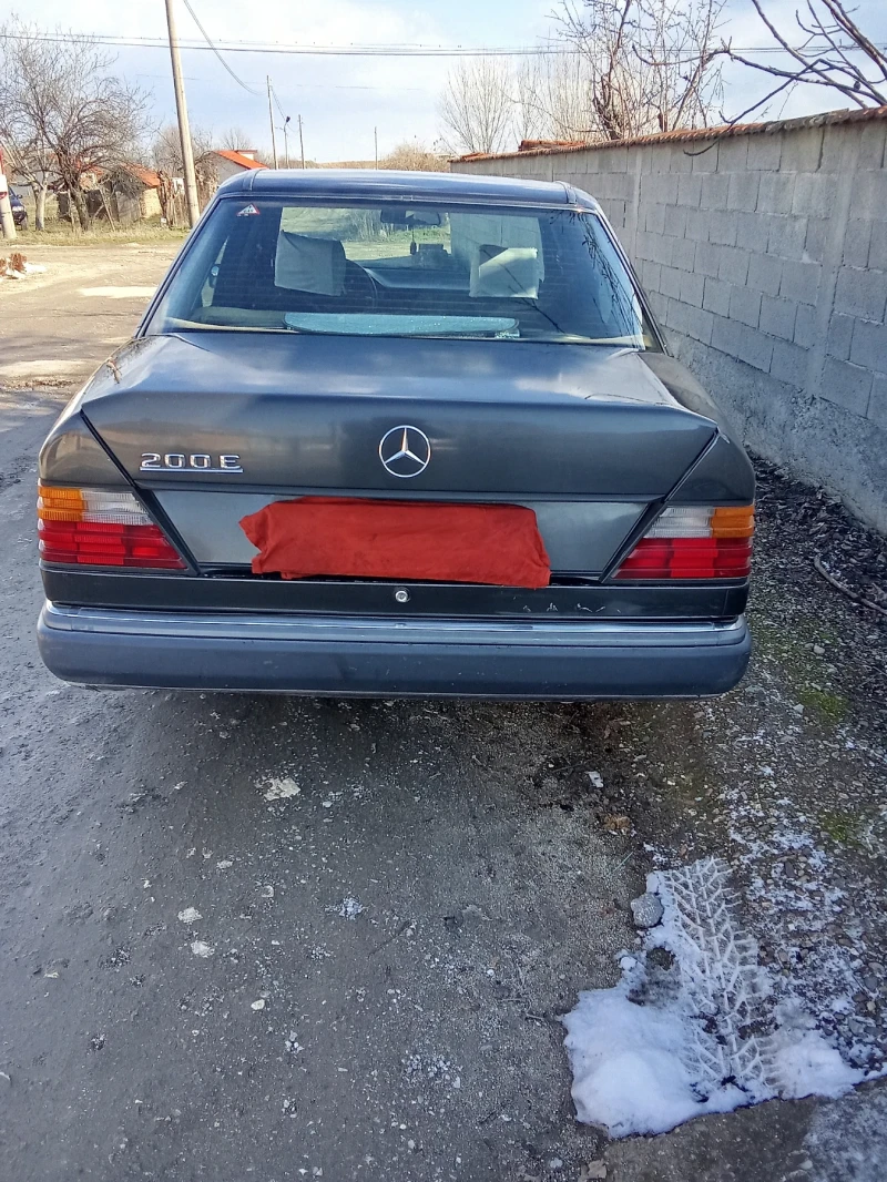 Mercedes-Benz 124 124, снимка 3 - Автомобили и джипове - 49198562