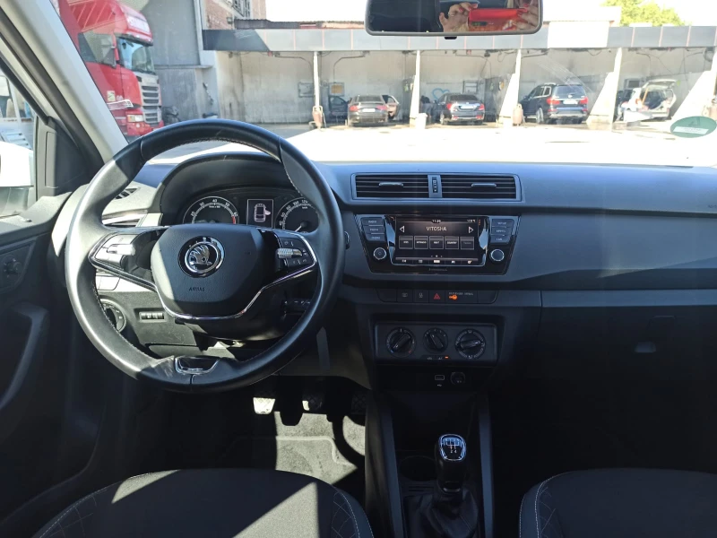 Skoda Fabia, снимка 7 - Автомобили и джипове - 52064873