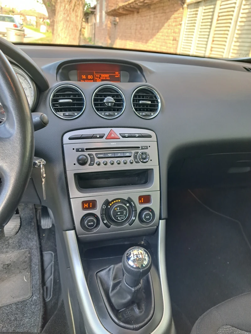 Peugeot 308 sw, снимка 12 - Автомобили и джипове - 52404190