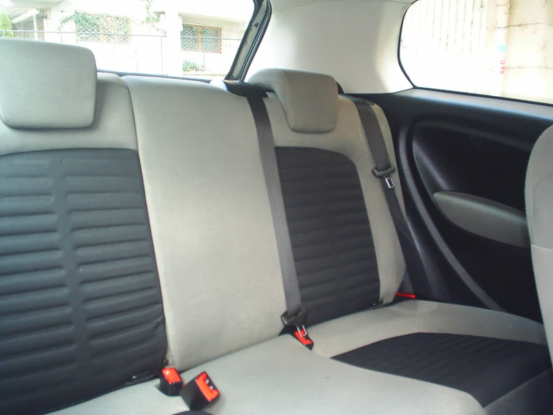 Fiat Punto 1.4 16V 78 к.с, снимка 12 - Автомобили и джипове - 52678274