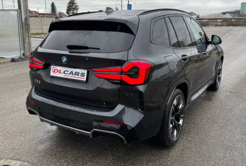 BMW iX3 M Sport, снимка 4 - Автомобили и джипове - 53070809